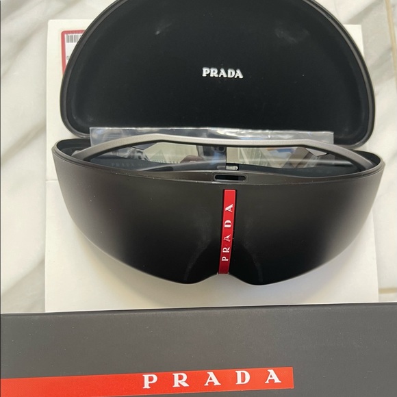 PRADA SPORT, LIGHTWEIGHT WITH MIRRORED SHIELDS SUNGLASSES, UNISEX - Picture 16 of 16